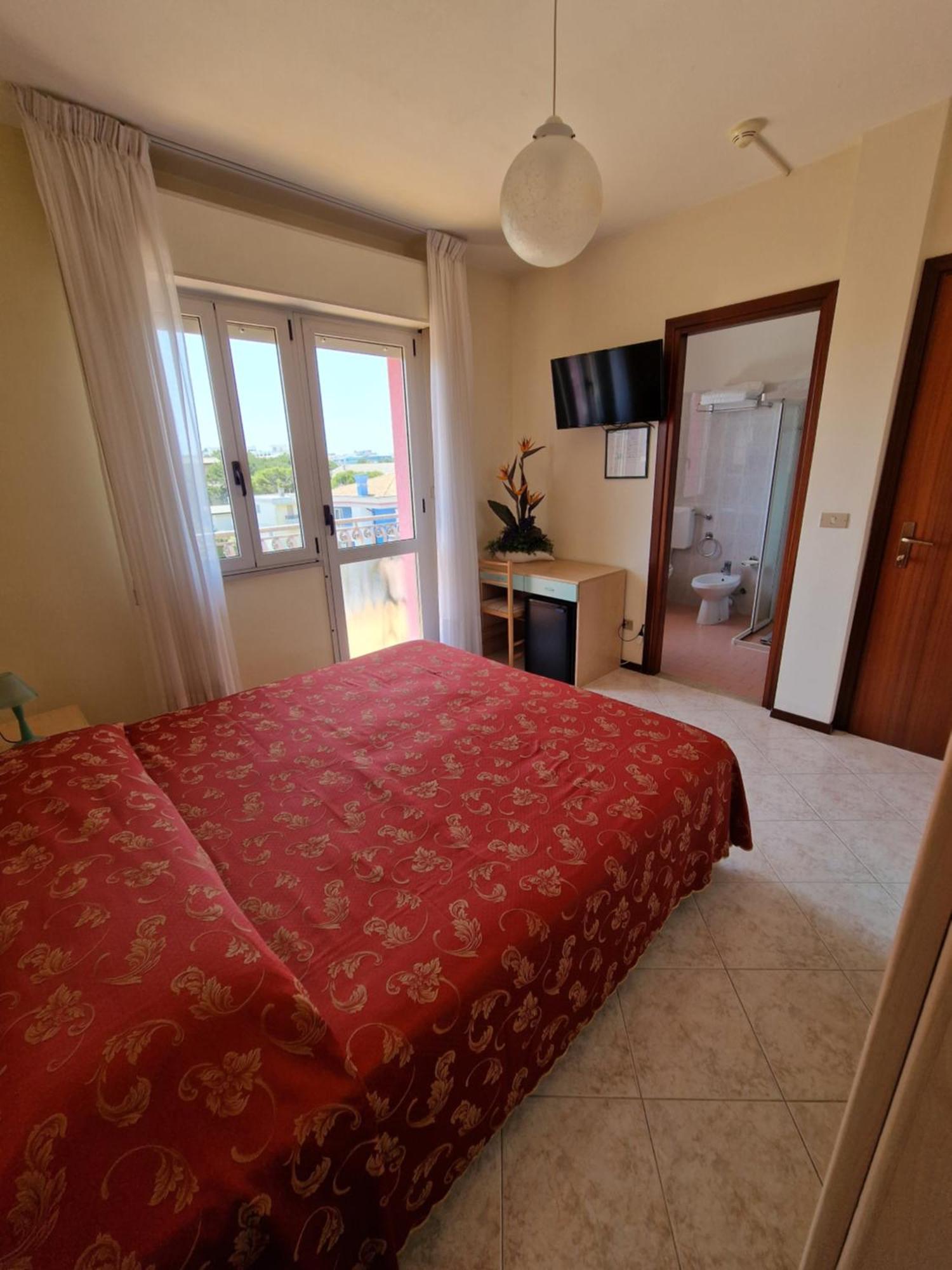 Hotel Di Giovanni Bibione Room photo